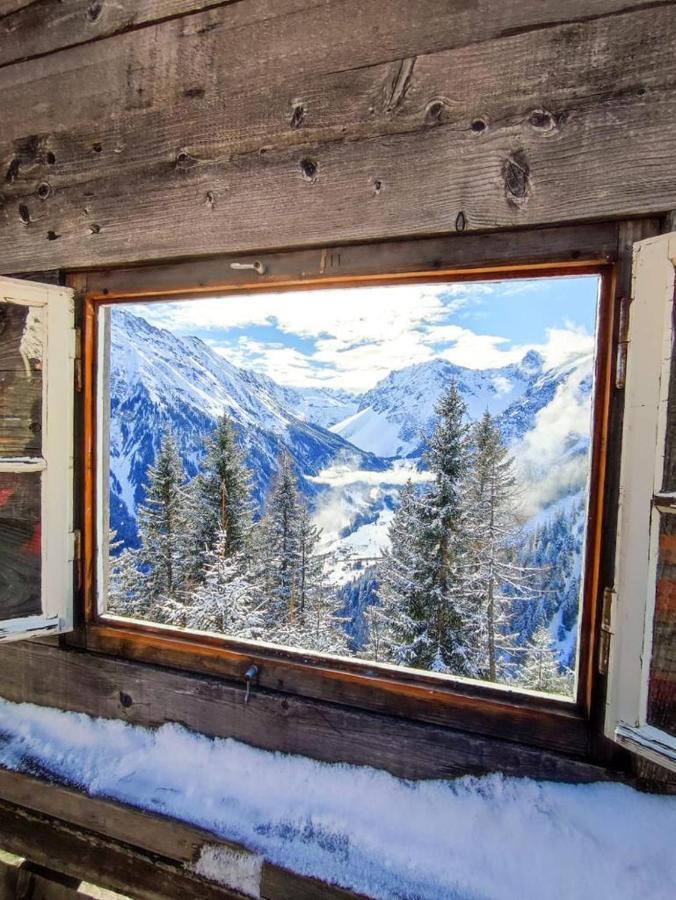 Haus Amatschon Lägenhet Brand  Exteriör bild